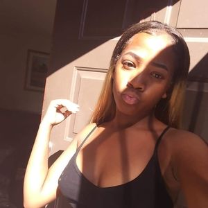 Meet your Posher, Nyla